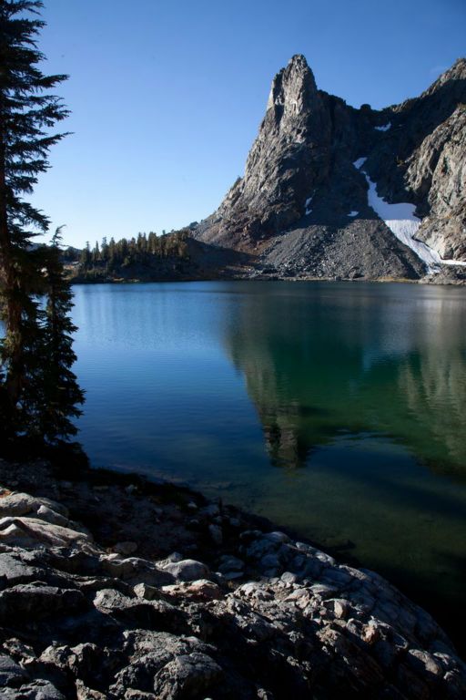 Minaret and reflection in Minaret Lake.